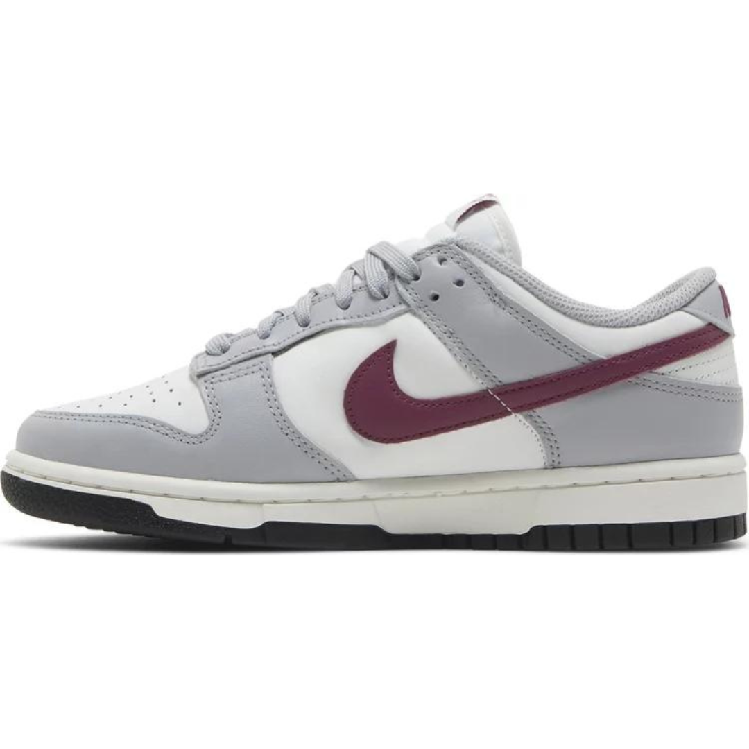 Nike Dunk Low - Pale Ivory Redwood (W)