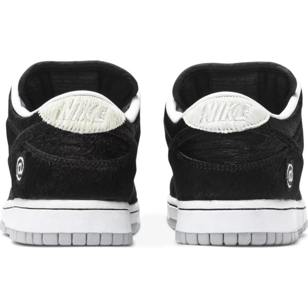 Nike x Medicom Toy SB Dunk Low - OG Be@rbrick