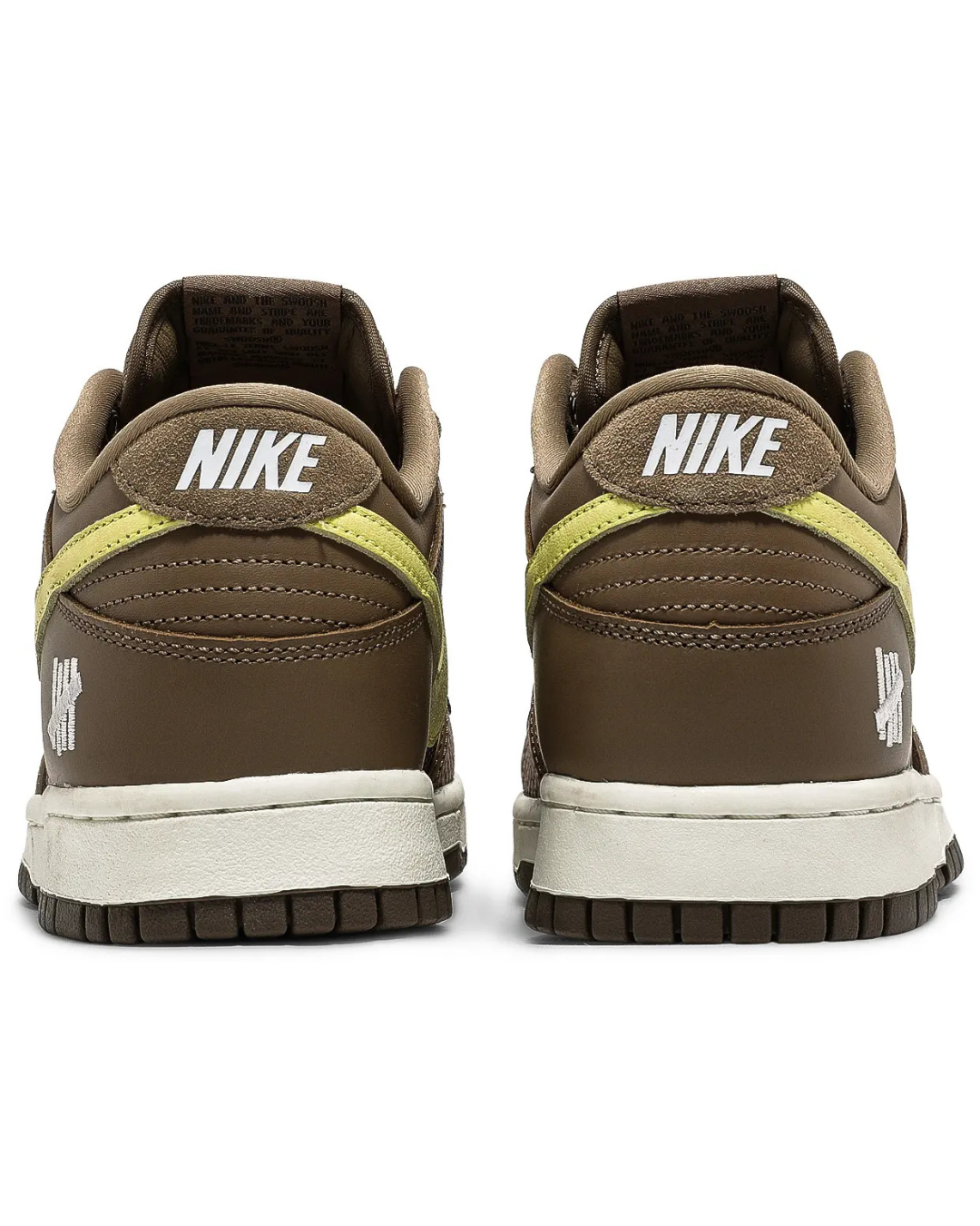 Nike Undefeated x Dunk Low SP - Canteen
