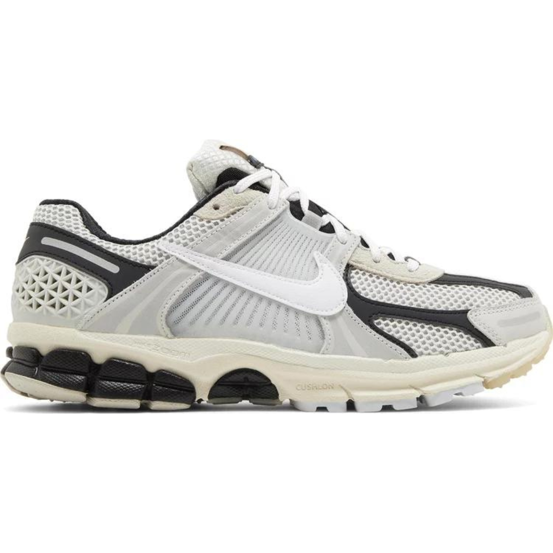 Nike Vomero 5 - Supersonic Light Bone Black