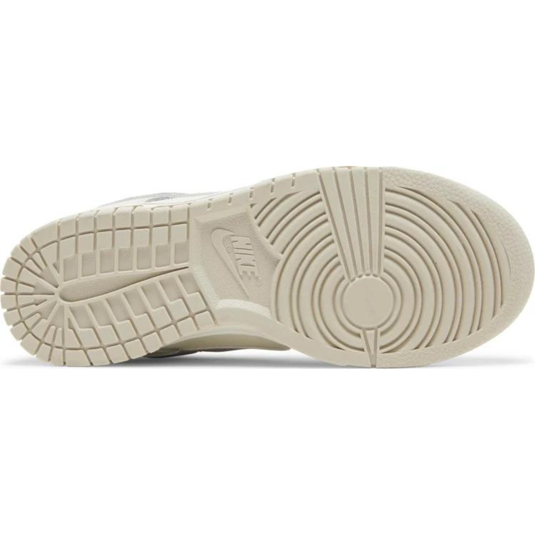 NIke Dunk Low ESS - Sail Oxygen Purple (W)
