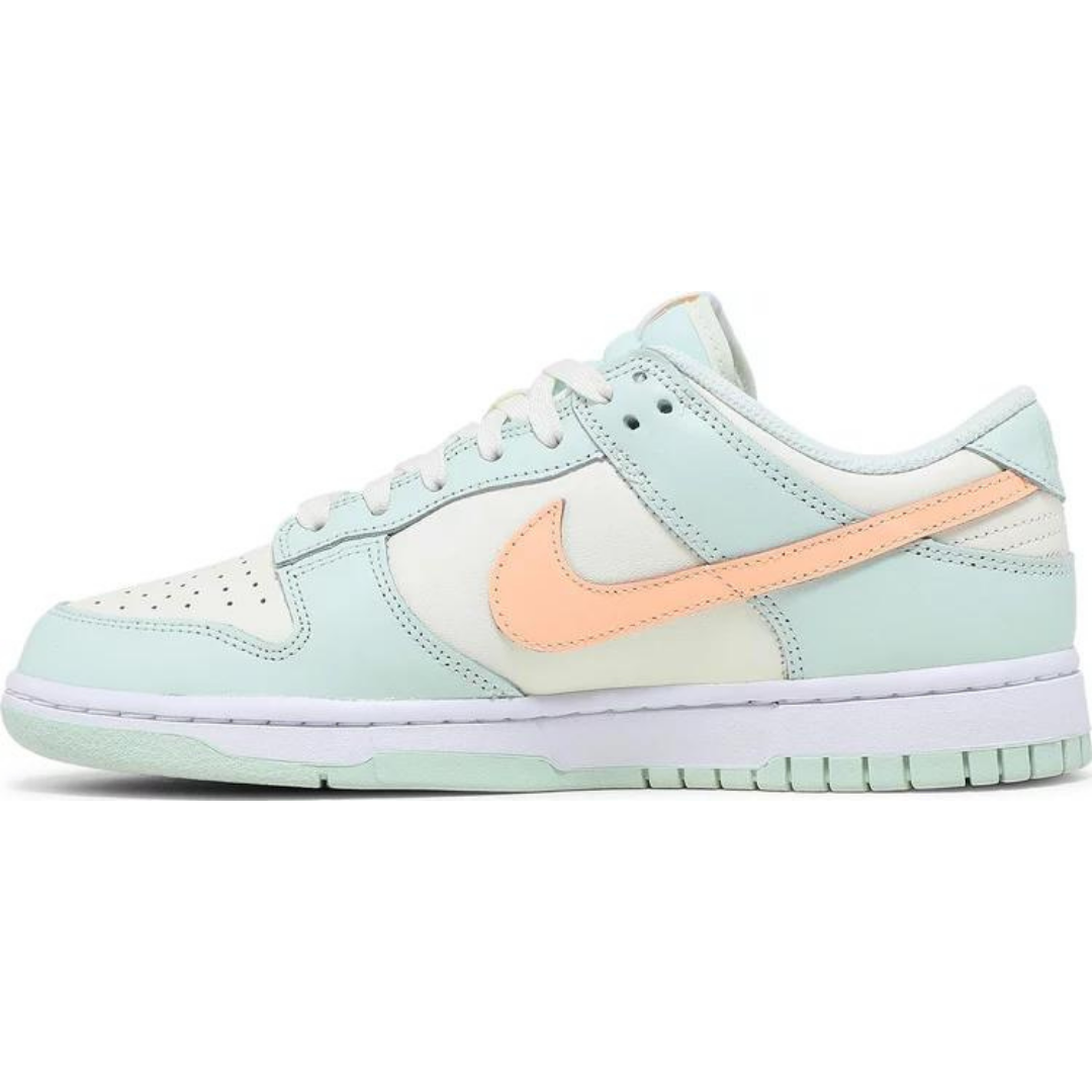 Nike Dunk Low - Barely Green (W)