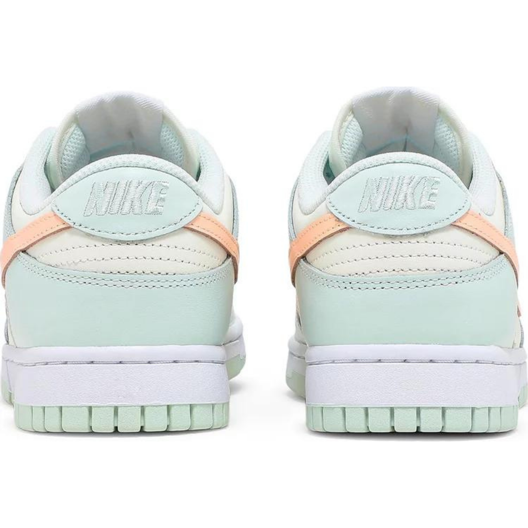 Nike Dunk Low - Barely Green (W)