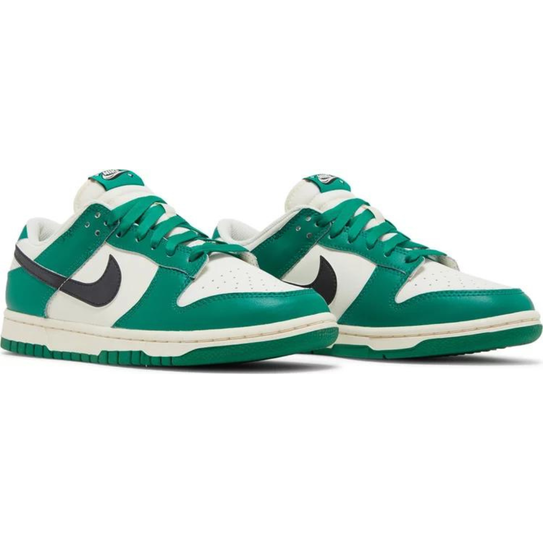 Nike Dunk Low SE - Lottery Pack Malachite Green