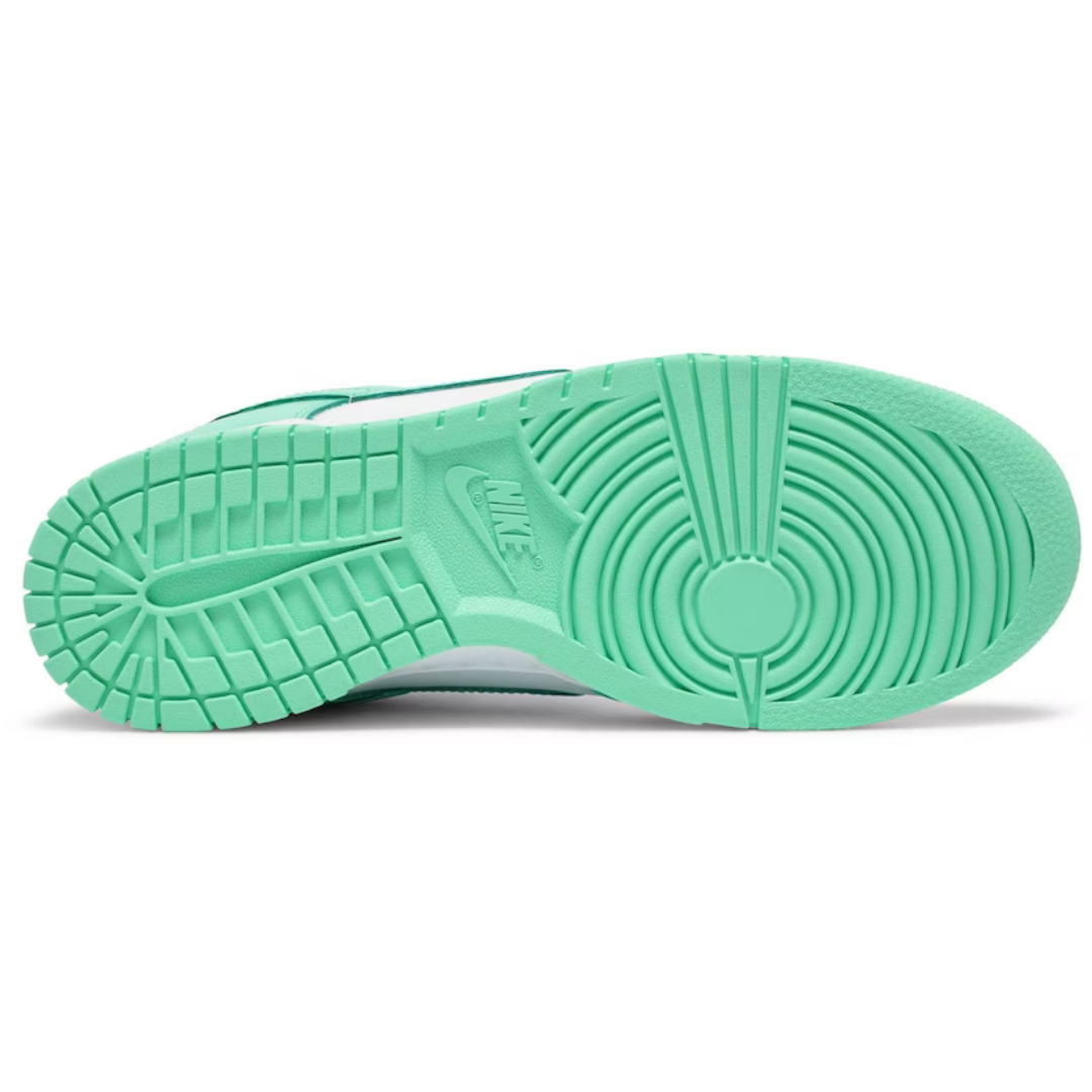 Nike Dunk Low - Green Glow (W)