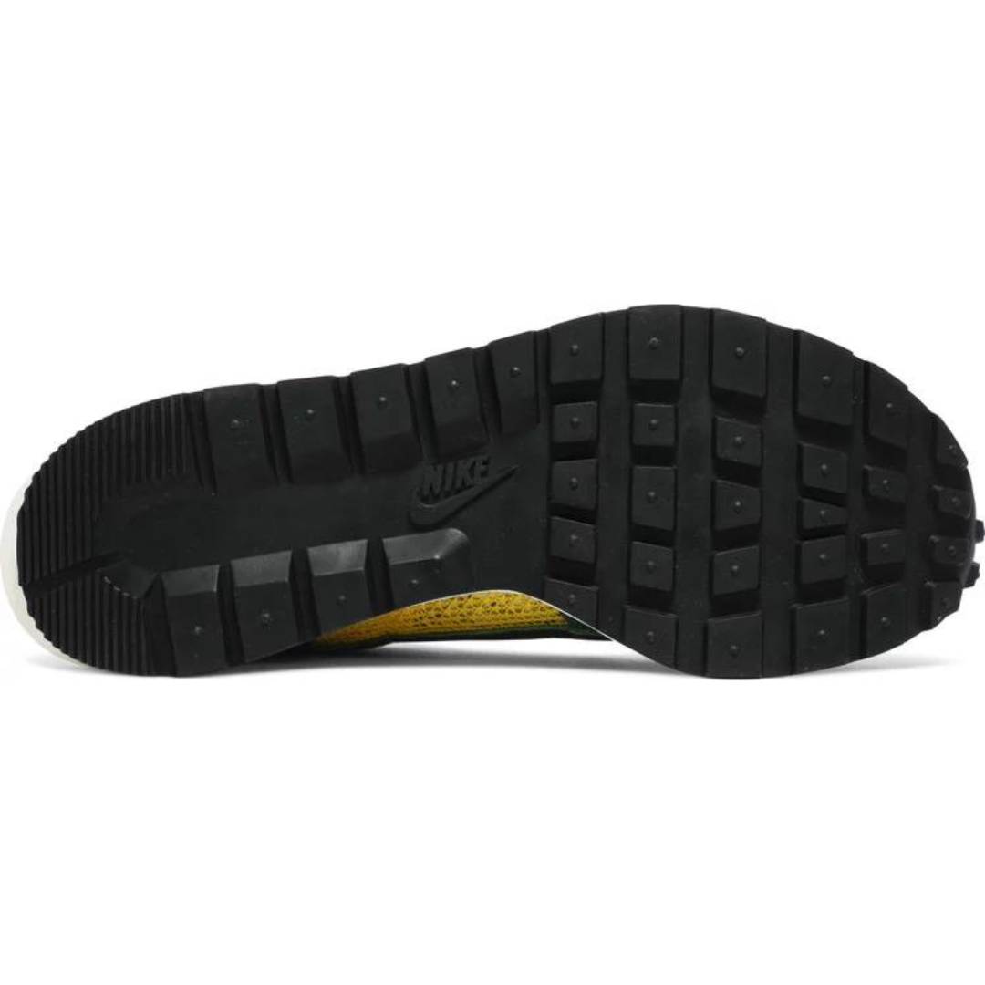 Nike x Sacai Vaporwaffle - Tour Yellow Stadium Green