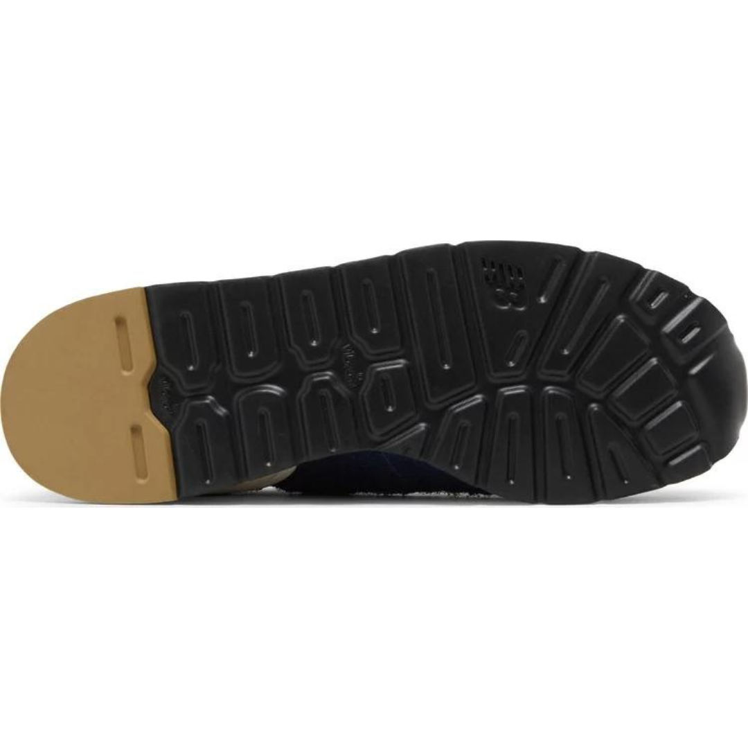 New Balance Carhartt WIP x 990v1 Made in USA - Sculpture Center