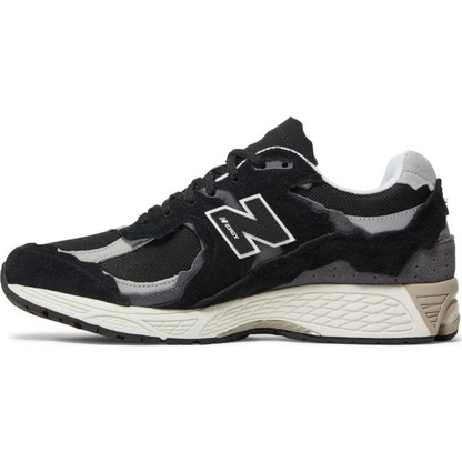 New Balance 2002R Protection Pack - Black/Grey