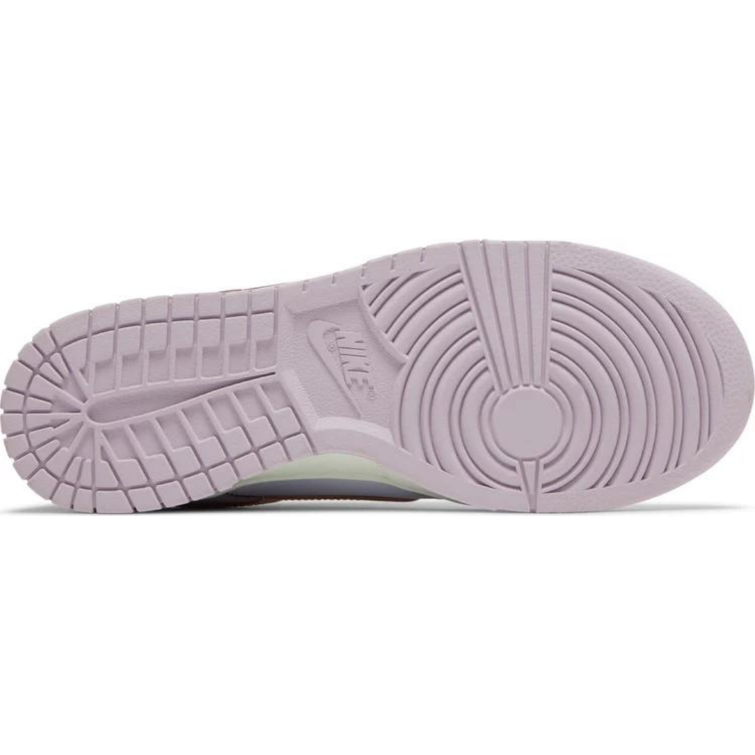 Nike Dunk Low - Easter 2022 (W)