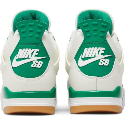 Nike Air Jordan 4 Retro SB - Pine Green