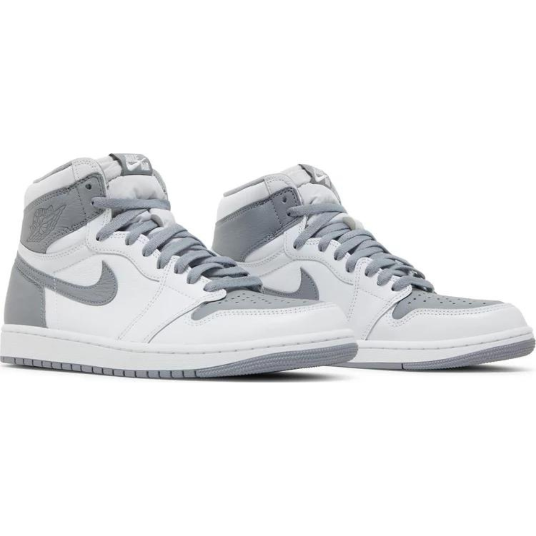 Nike Air Jordan 1 Retro High OG - Stealth