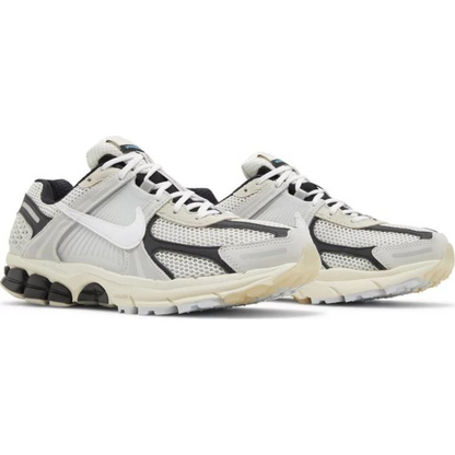 Nike Vomero 5 - Supersonic Light Bone Black